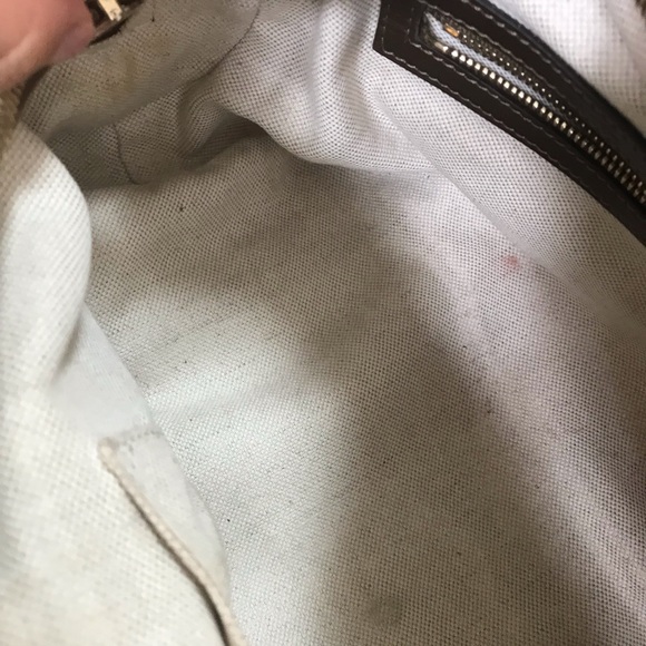 GUCCI Beige Metallic GG Canvas Heart-Bit Top Handle Bag - Picture 15 of 16